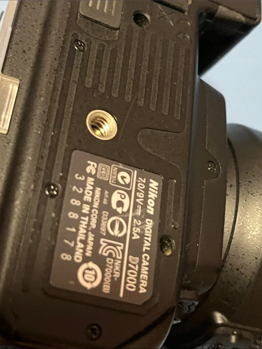 Nikon Black D7000 Camera with Bag and Charger